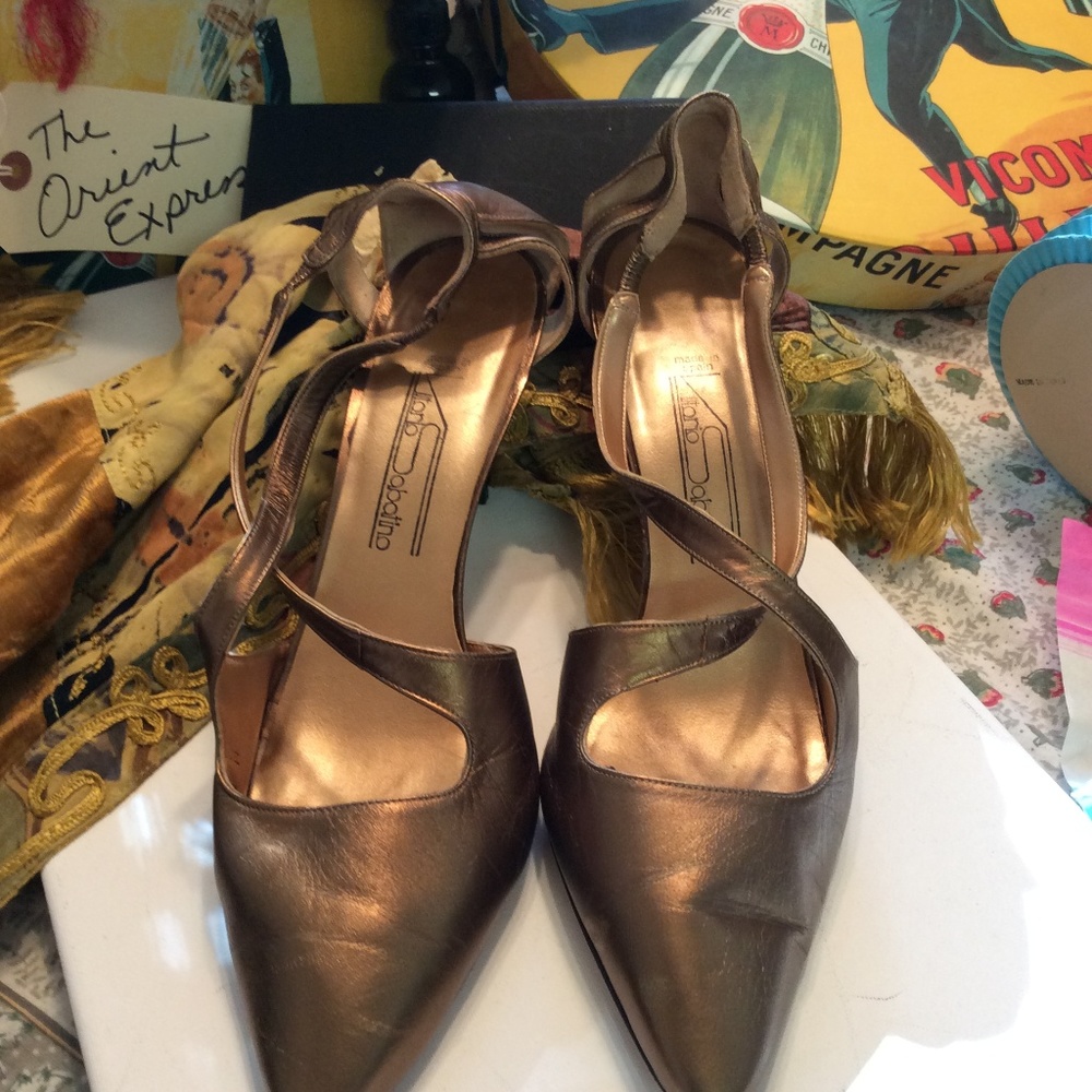 Bronze Vitorio Sabatino Pumps